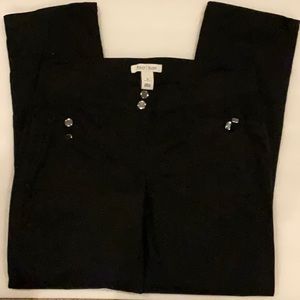WHBM size 0 Black cargo pants